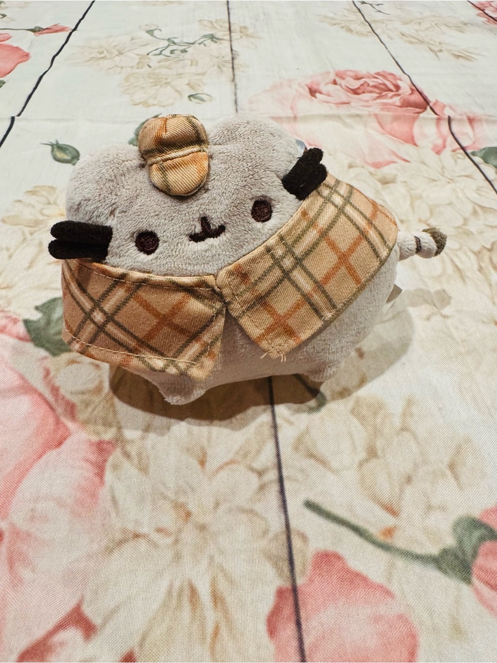 Pusheen Detective Plush UK Exclusive Keychain Gund from 2016 RARE